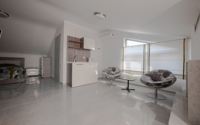 Toroni Luxury Villas - Orange Villa