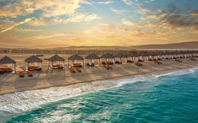 Regency Sealine Camp Camping