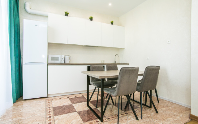 3-room on 2 International Street City Center  Apartments
