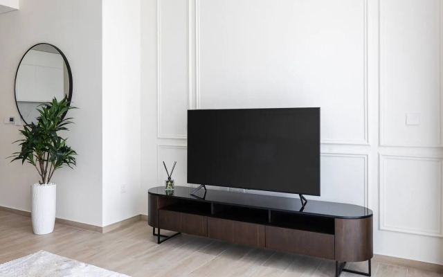 Welcome Home in Palace Residences Apartments