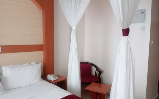 Отель Cold Springs Hotel - Homabay