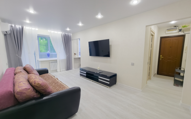 Апартаменты на улице имени Космонавта Поповича 22а