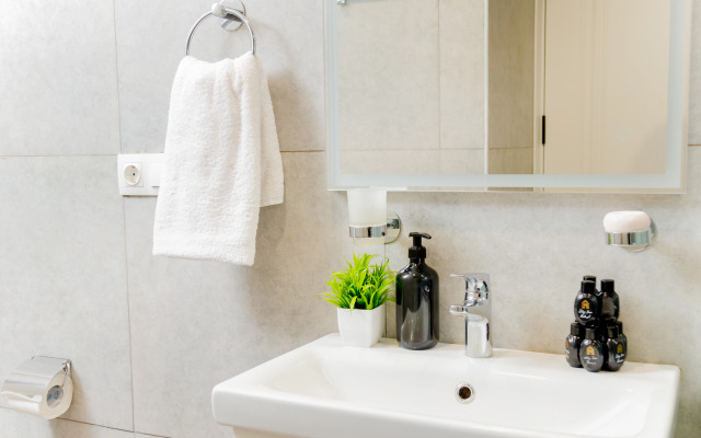 Stay Inn On Saryan Str. 26/3-5 Apartments