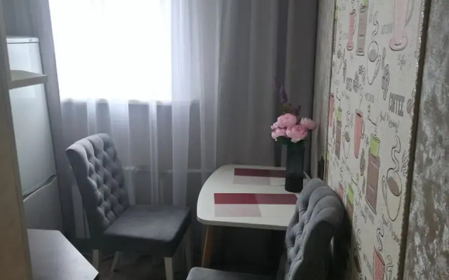 Квартира Победы 84