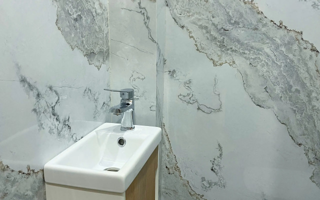 2k-kvartira v samom tsentre goroda Flat