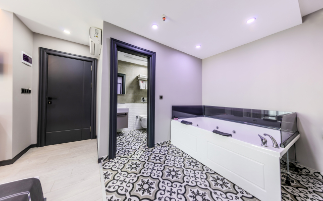 Intercity Airport Hotel