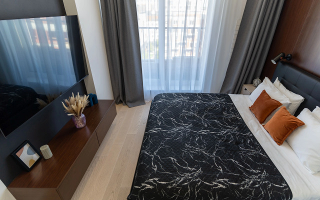 Dvuhehtazhnye Apartamenty s otkrytoj terrasoj na Stachek 62