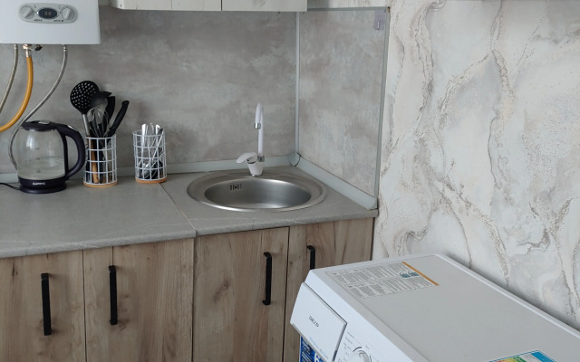 2-K Ulitsa Krasny Spusk 26 Flat