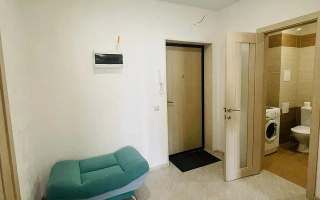 Na Vrubelya 15 Flat
