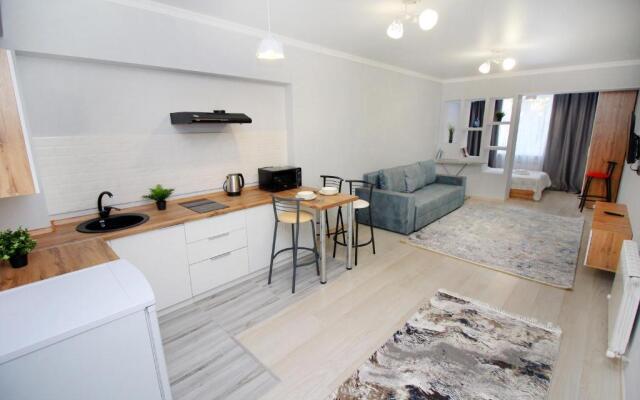 Апартаменты New And Cozy Studio In The Best Area 4