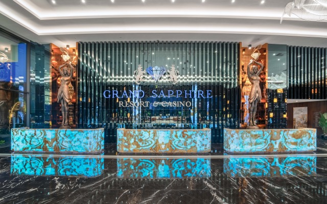 Hotel Grand Sapphire Resort & Casino Hotel