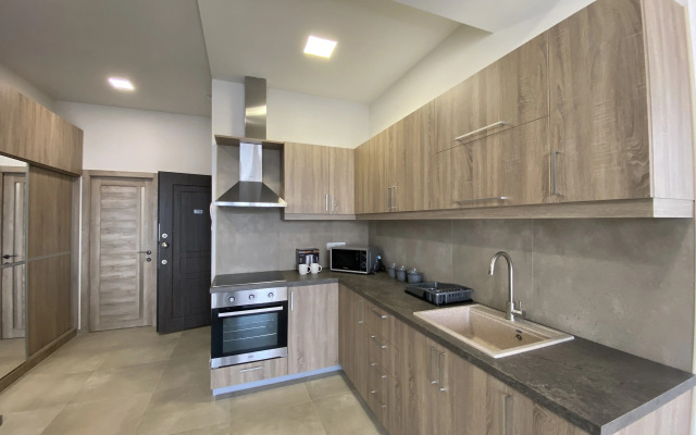 S Sovremennym Dizaynom Na Ulitse Kokhbatsi, Ko1617 Flat