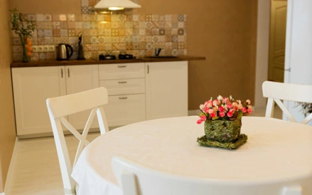 VIP kvartira na Moskovskoy by Sutki26 1 Apartments