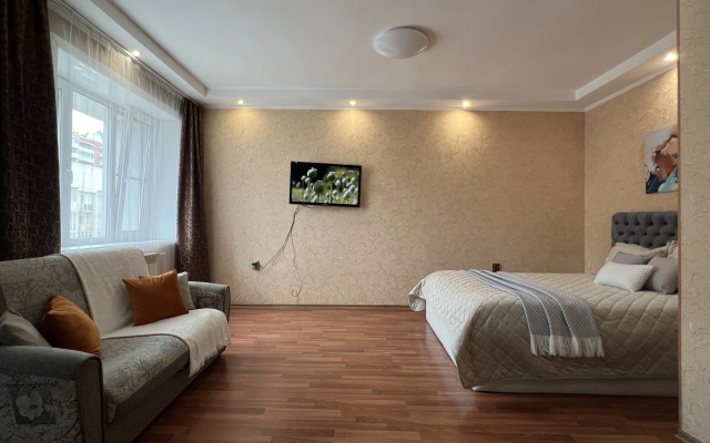 Studiya Smolina 79-127 Ulan-Ude ZhD vokzal KakDoma Flat