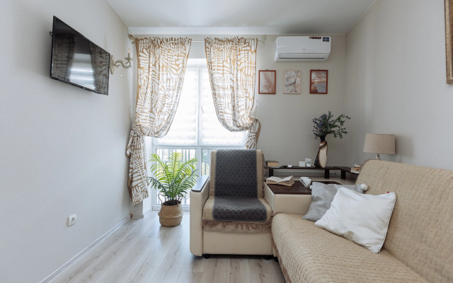 U Samogo Sinego Morya Flat