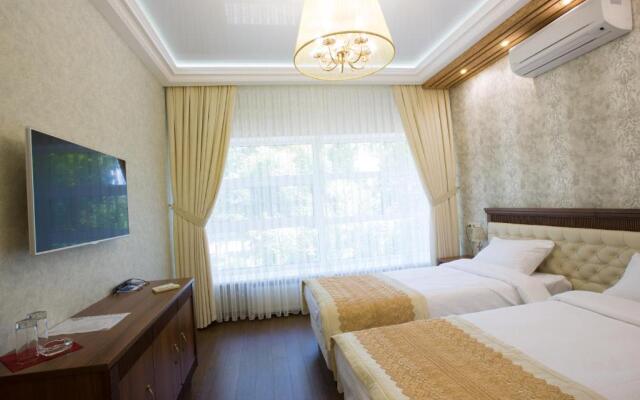City Park Hotel