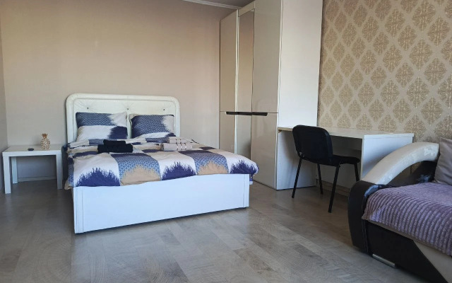 Квартира Уютная Возле Сказочной Аллеи