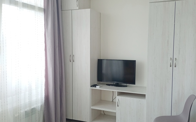 Na Urozhaynoy 31/3 Apartments