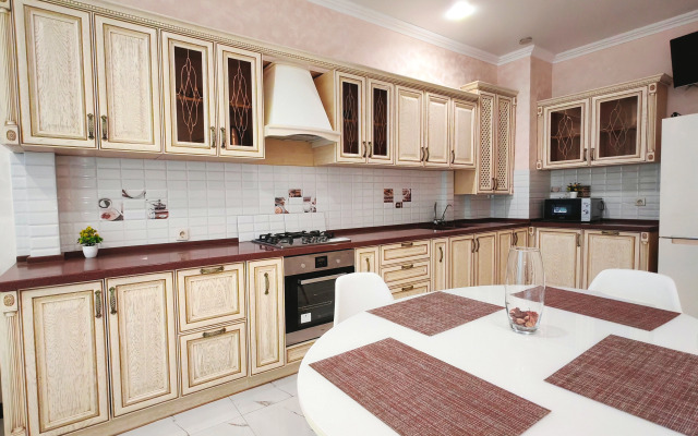 Квартира на Первой Береговой