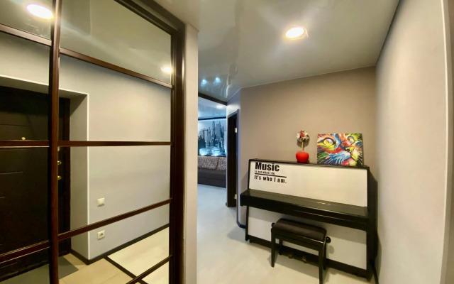 Dvukhkomnatnaya ryadom s Mamayevym Kurganom Flat