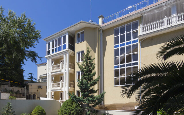 El Hotel