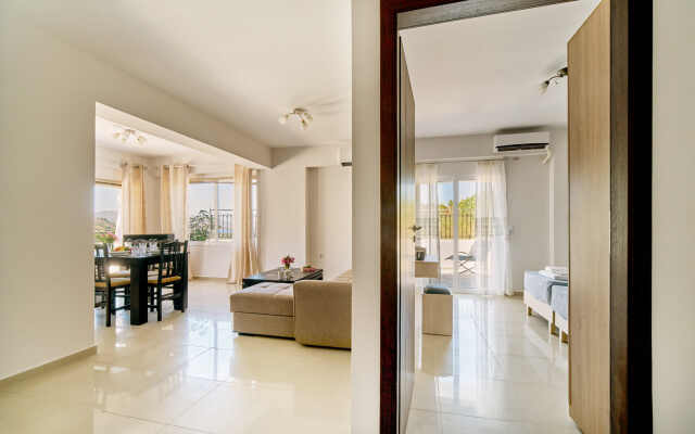 Lake View Suites Hotel