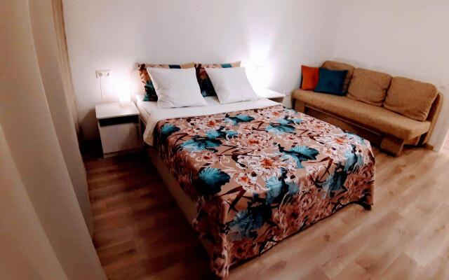 Апартаменты Flat-all 155 Bakunina