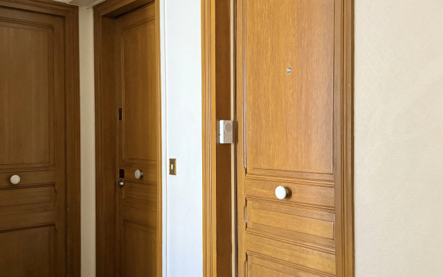 Квартира Smart Residences Suite vue Tour Eiffel