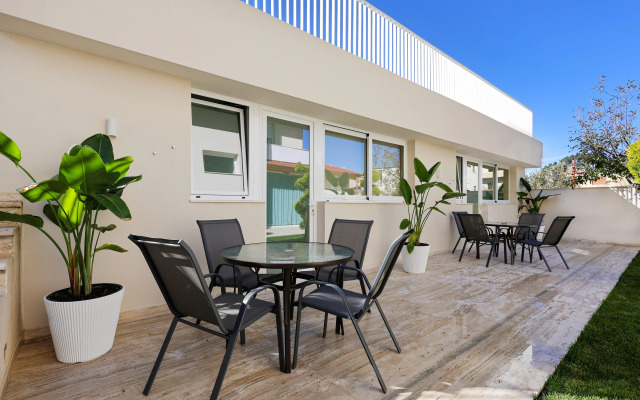Luxury Mimani 2 Apartments