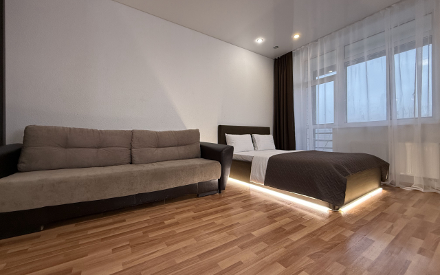 Квартира на 8 Марта 190