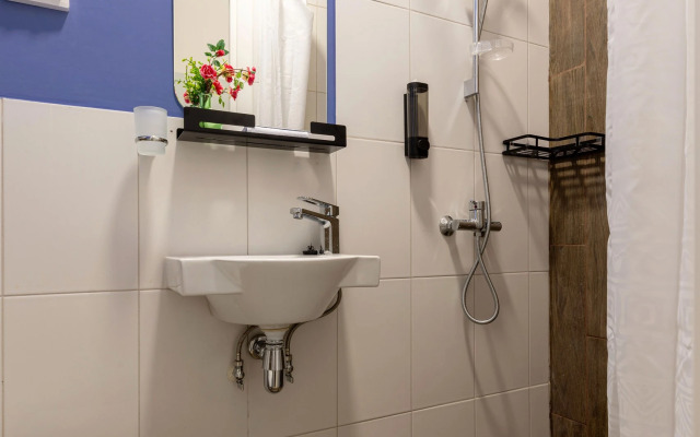 Leohotels Na Lotsmanskoy Apartments