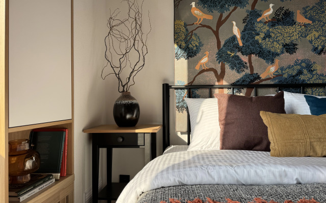 Квартира Дизайнерская студия с видом на главную реку Москвы