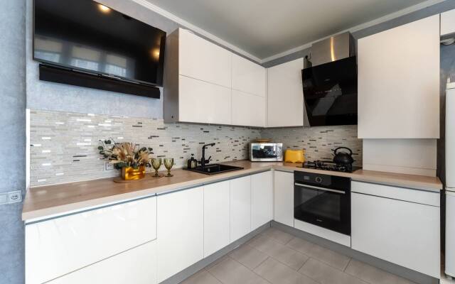 Prostornaya Uyutnaya Na Yubileynoy V Kaliningrade Flat