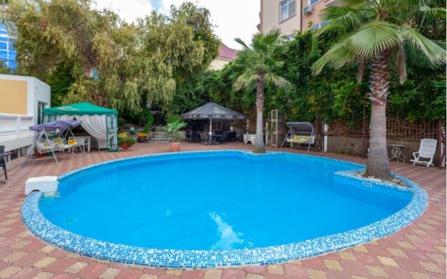 Medovaya Guest House