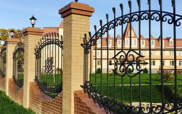 Отель Гостиничный комплекс Роза Ветров