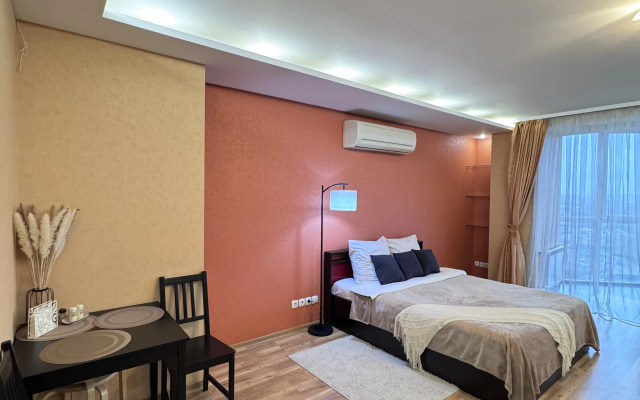 Na Ulitse Mira 45 Flat