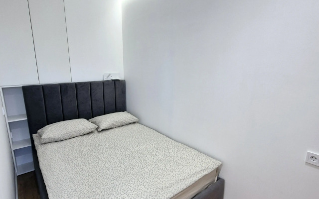 Lyuks Studiya v Minsk Mire Apartment