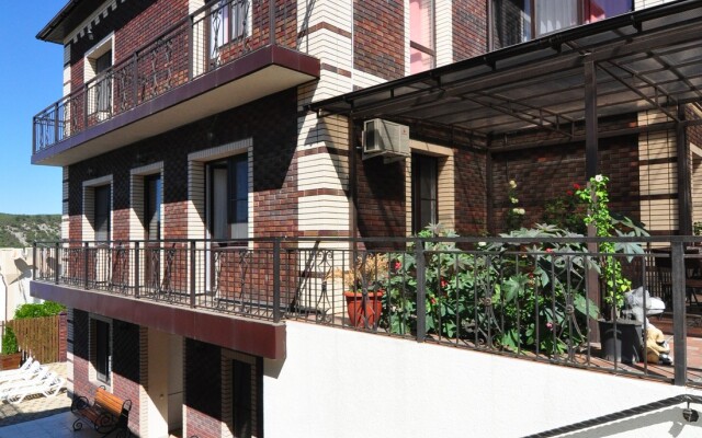 Magellan Hotel