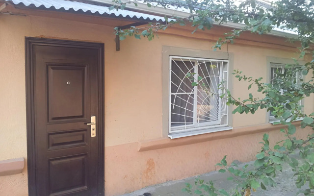 Flat na Vlasova 23