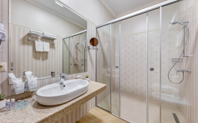 Отель Лермонт