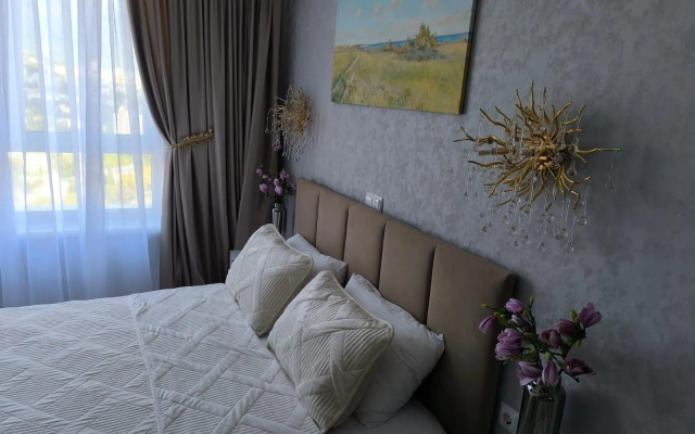 Yalta Almaz Apartments 2