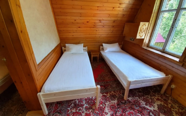 Частный дом во Фрязино с Уличным Бассейном и Батутом