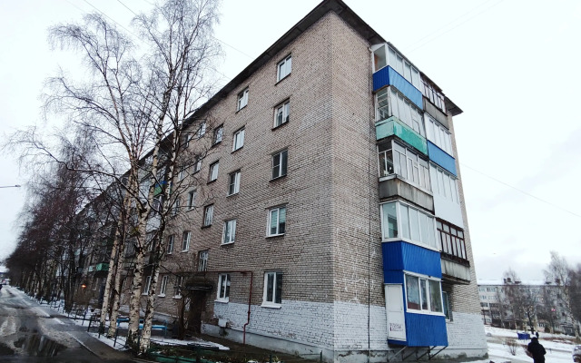 Na Ulitse Krasnykh Partizan 17 Apartament
