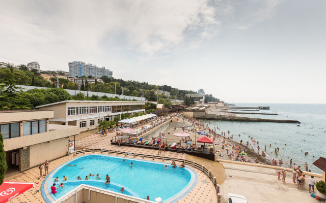 Parus Sportivno-Ozdorovitelny Kompleks Resort Hotel