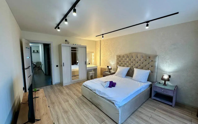 Na Zhukova 20A Flat