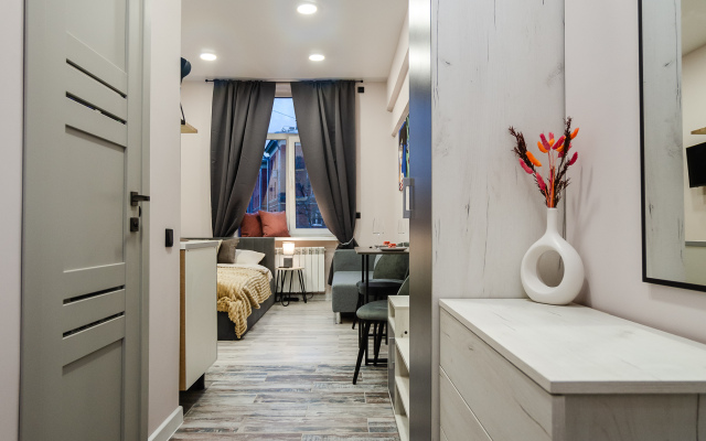 Апартаменты Новая Cтудия в Cтиле Минимализм рядом с Ботаническим Садом