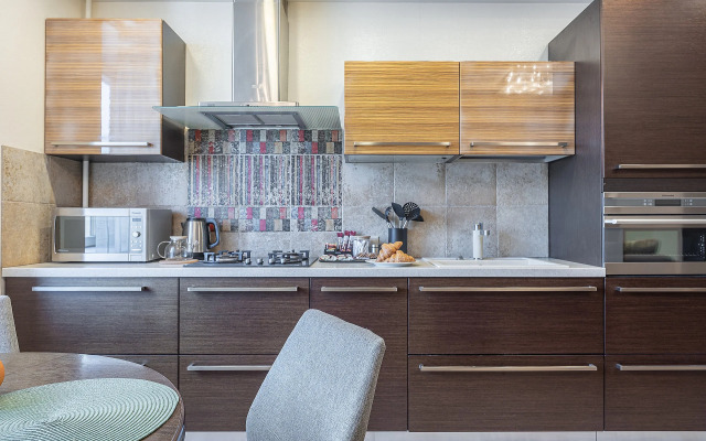 Квартира на Невзоровых