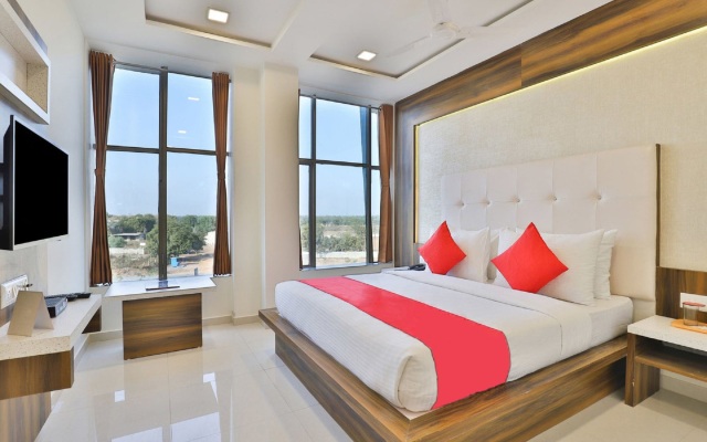 Landmark by Sky Stays Hotel