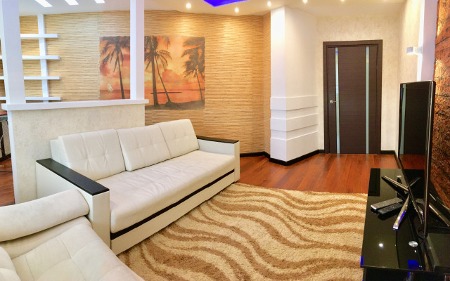 Квартира Двухкомнатные апартаменты 360 по ул. Красноармейская, 100