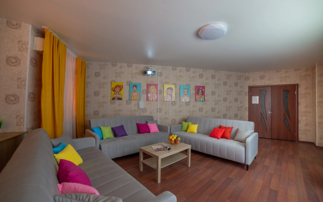 Апартаменты Радищева 33 Трехкомнатная Вторая